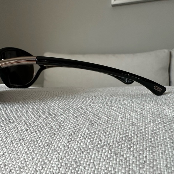 Tom Ford Jennifer Soft Oval Shaped Sunglasses Dark Gray/Blue Gradient 100 UV - Picture 4 of 6